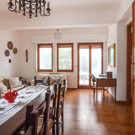 7 Bedroom Cozy In Semesterbostad